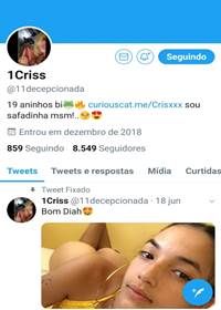 Criss safadinha nua em fotos caseiras