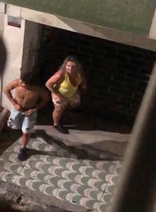 Flagras de sexo coroa casada dando pro amante na rua
