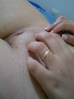 Esposa safadete peladinha toda puta